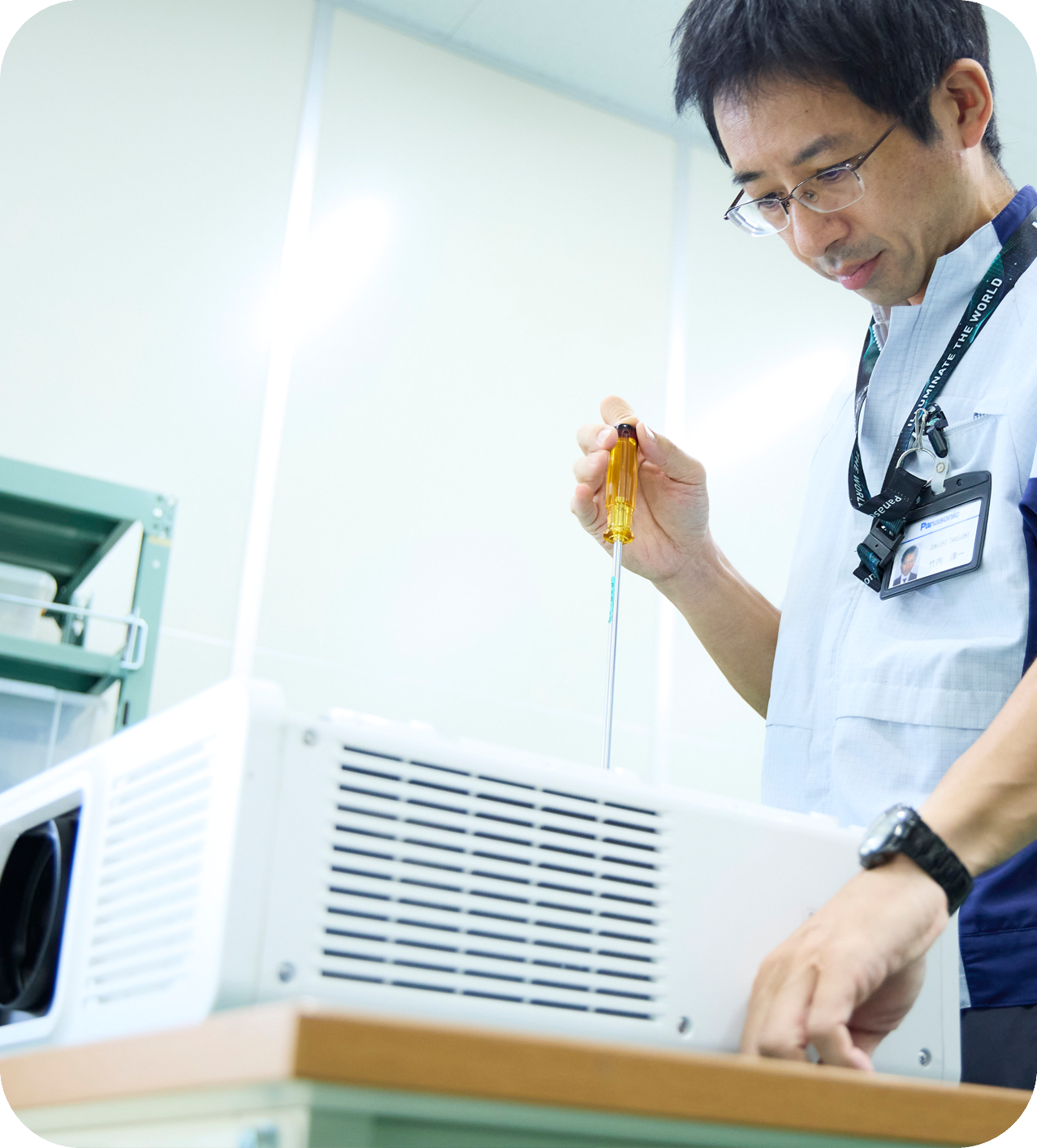 パナソニック プロジェクター＆ディスプレイ株式会社