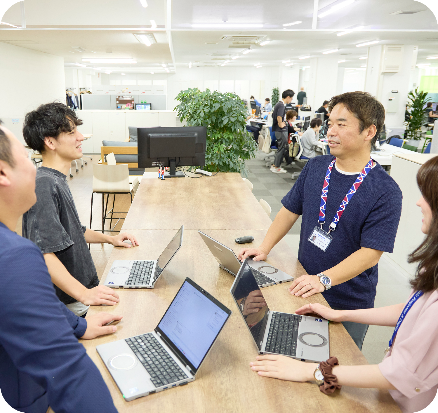 パナソニック プロジェクター＆ディスプレイ株式会社